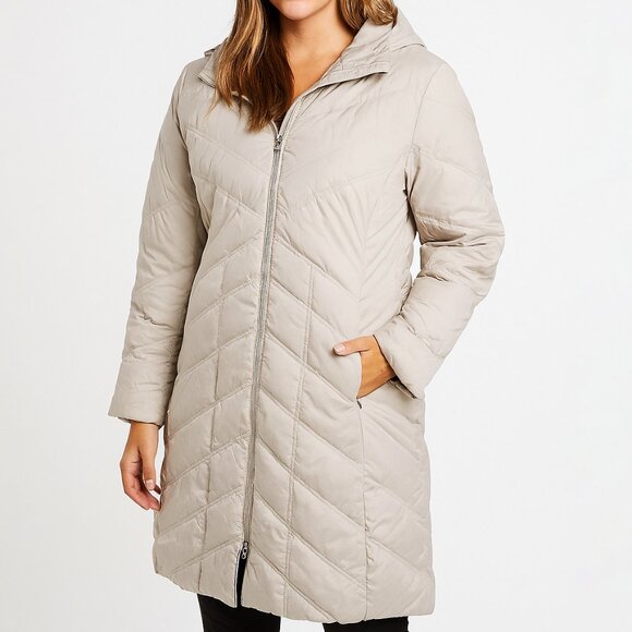 Patagonia Women's Down With It Puffer Jacket Cream Size Medium - Picture 1 of 10